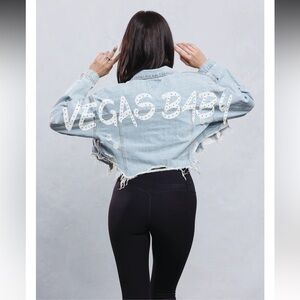 NWT VEGAS BABY Crop Light Denim Jacket Size M/L
